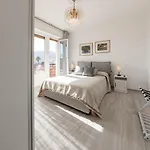 H11 G Lux Arma Vista Mare *